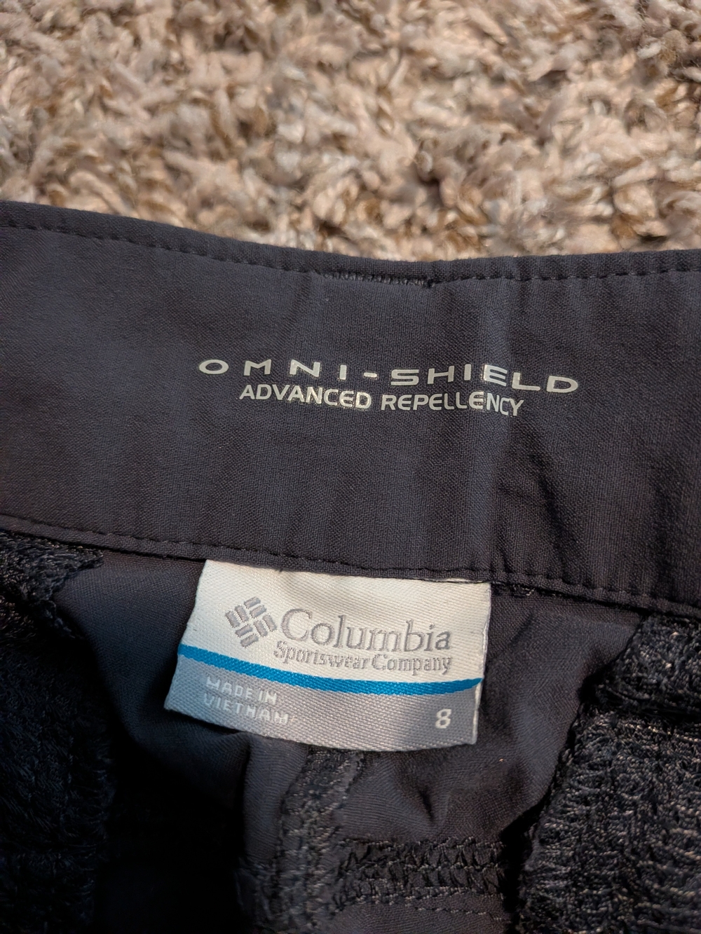 Columbia Navy Capris Women’s Outdoor Pants